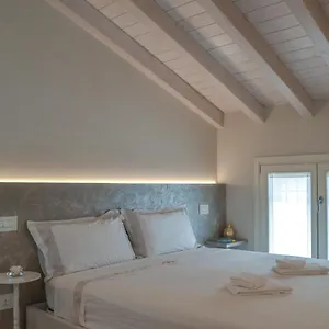  Apartment Garda Maison D'isabella Italy